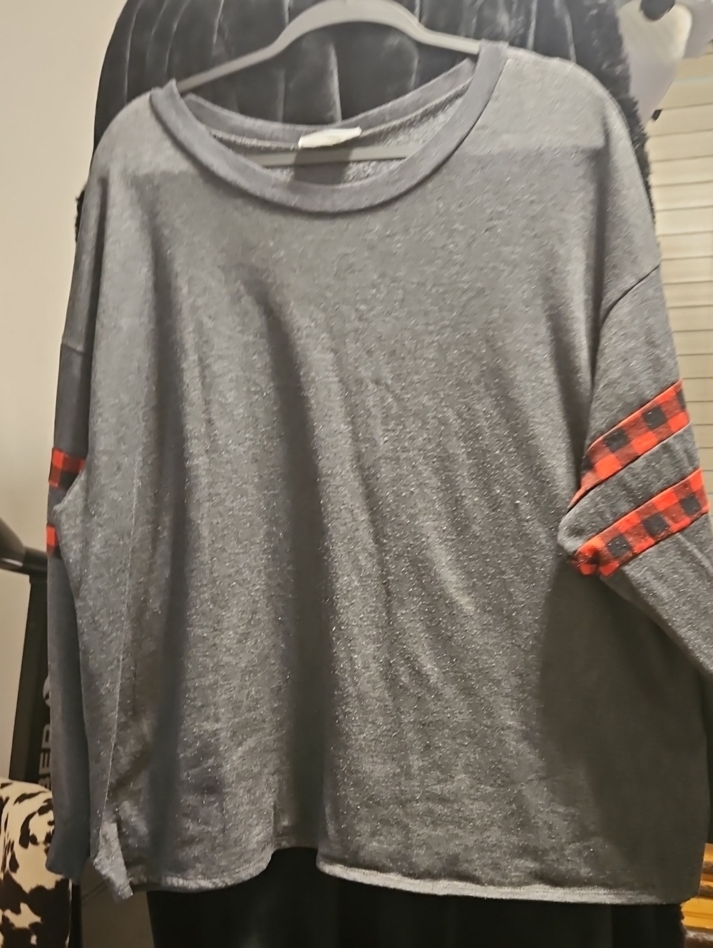 Gray Pullover Sweatshirt with Red Plaid Sleeve Stripes